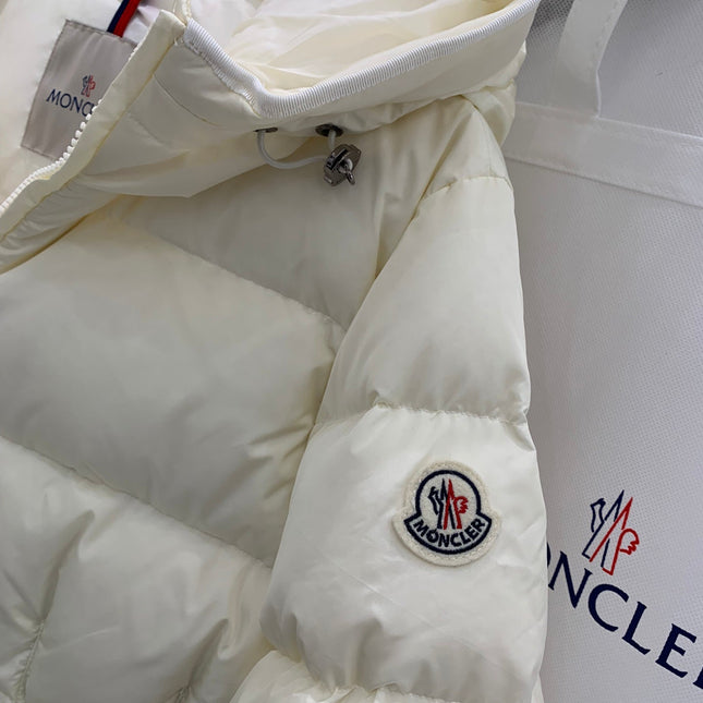 MONCLER 25S PUFFER JACKET 277