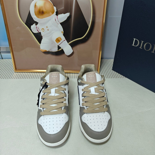 DIOR 26S LOW-TOP SNEAKER IN WHITE AND LIGHT OLIVE BROWN CALFSKIN
