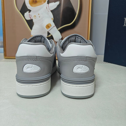 DIOR 26S LOW-TOP SNEAKER IN WHITE AND LIGHT GREY CALFSKIN