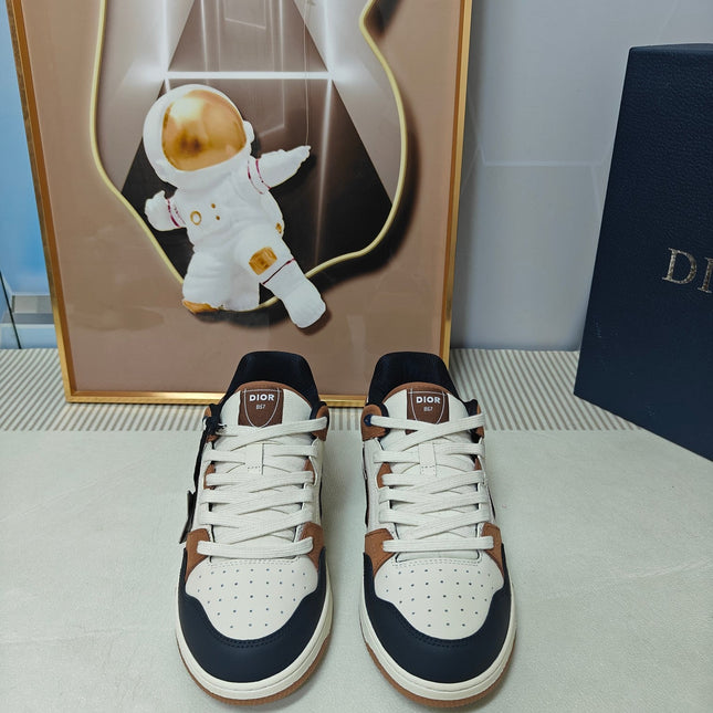 DIOR 26S LOW-TOP SNEAKER IN WHITE & BROWN AND BLACK CALFSKIN