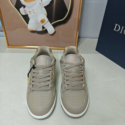DIOR 26S LOW-TOP SNEAKER IN LIGHT BROWN CALFSKIN