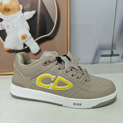 DIOR 26S LOW-TOP SNEAKER IN LIGHT BROWN CALFSKIN