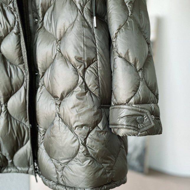 MONCLER 25S DOWN JACKET 488