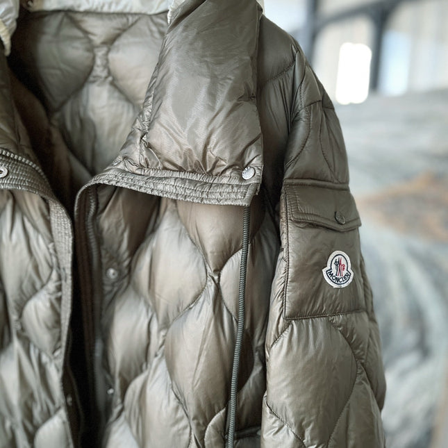 MONCLER 25S DOWN JACKET 488