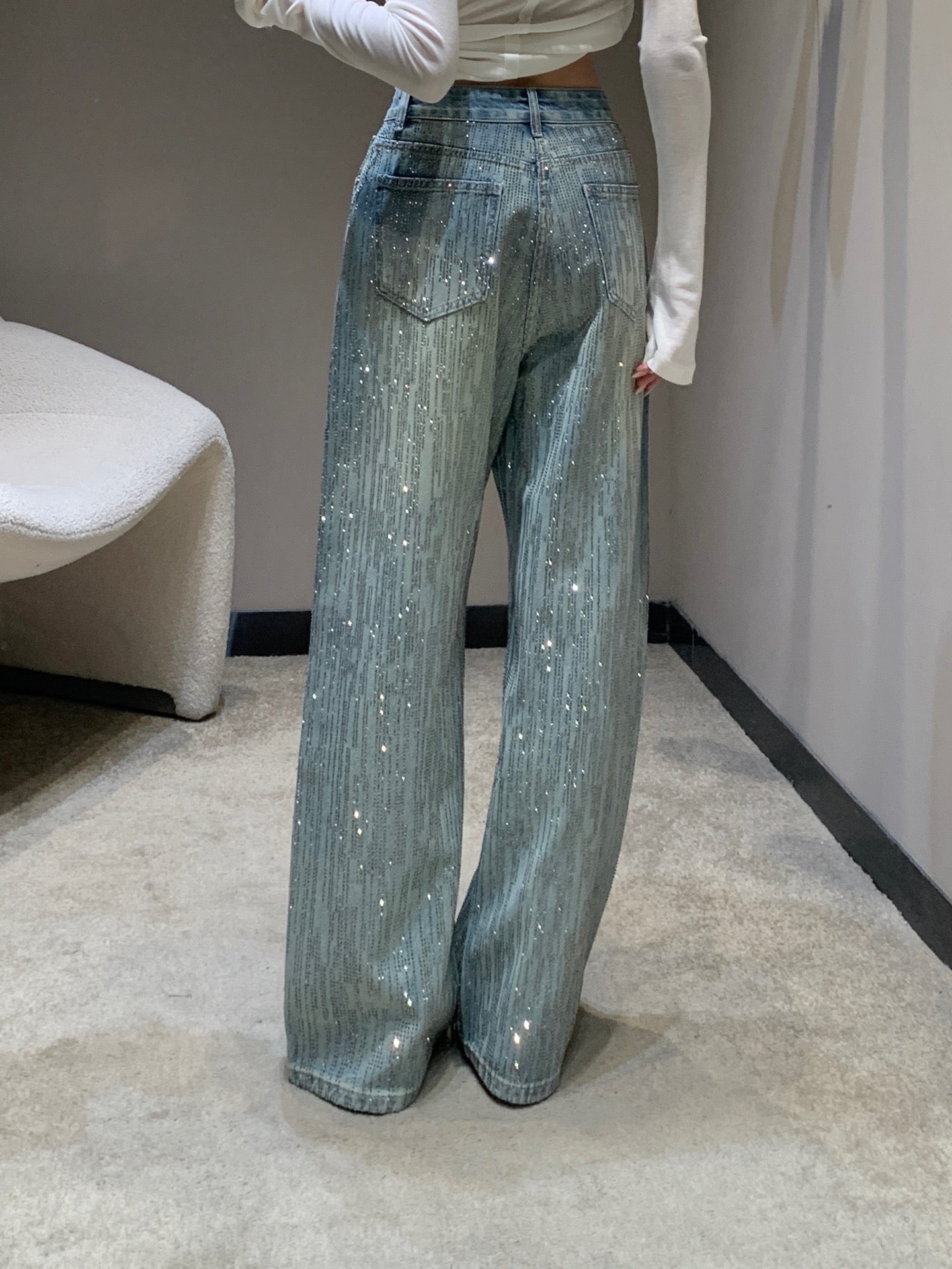 BALENCIAGA 26S WIDE LEG JEANS 005