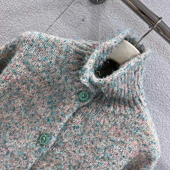 CHANEL 25S KNITTED CARDIGAN 233340