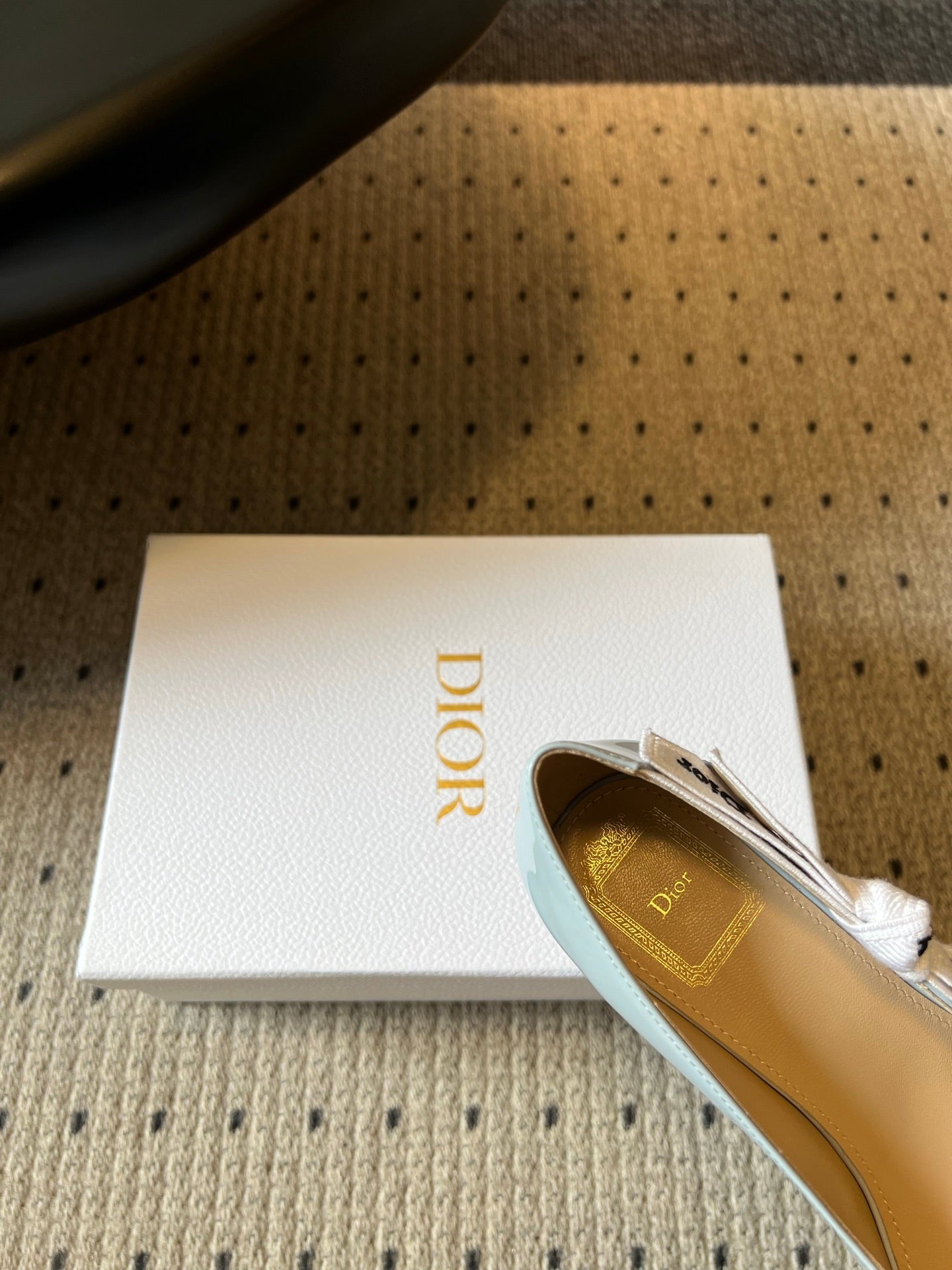DIOR 26S HIGH HEELS 80 MM IN LIGHT BLUE PATENT CALFSKIN WITH RIBBON BOW