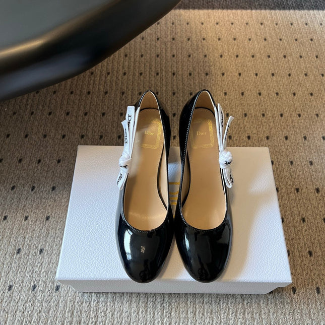 DIOR 26S HIGH HEELS 80 MM IN BLACK PATENT CALFSKIN WITH RIBBON BOW