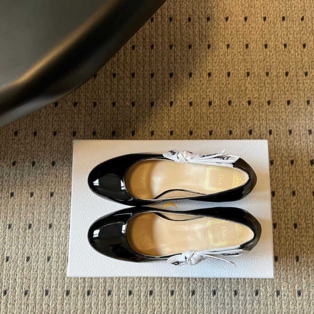 DIOR 26S HIGH HEELS 80 MM IN BLACK PATENT CALFSKIN WITH RIBBON BOW