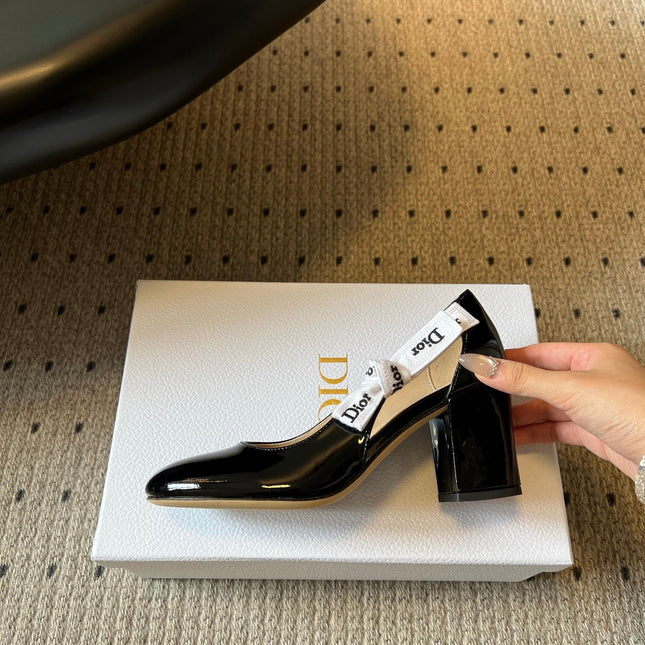 DIOR 26S HIGH HEELS 80 MM IN BLACK PATENT CALFSKIN WITH RIBBON BOW