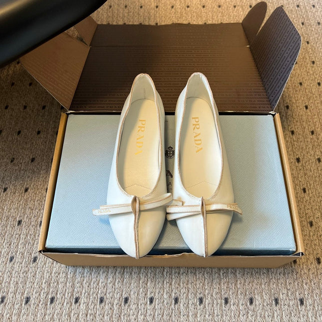 PRADA 26S POINTED TOE BOW FLATS IN IVORY WHITE CALFSKIN