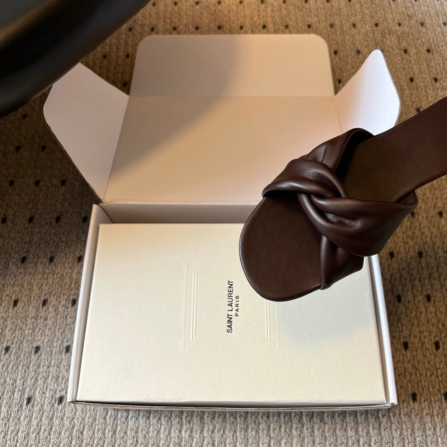 YSL 26S TWISTED-STRAP FLAT SANDALS IN DARK BROWN LAMBSKIN