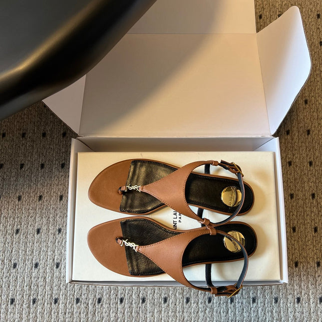 YSL 26S WIDE-STRAP THONG SANDALS IN BROWN CALFSKIN