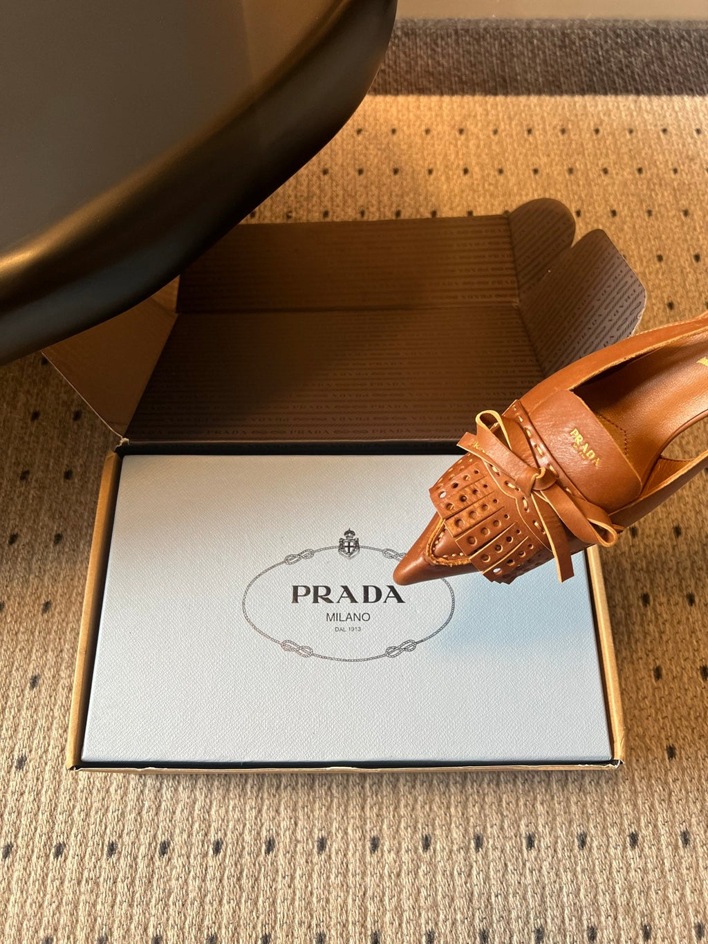 PRADA 26S POINTED TOE FRINGE BOW SLINGBACK PUMPS 85MM IN CARAMEL BROWN CALFSKIN