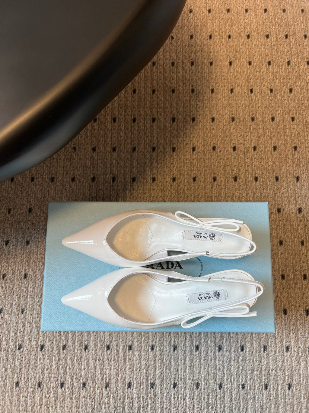 PRADA 26S POINTED TOE SLINGBACK HEELS 55MM IN WHITE PATENT CALFSKIN