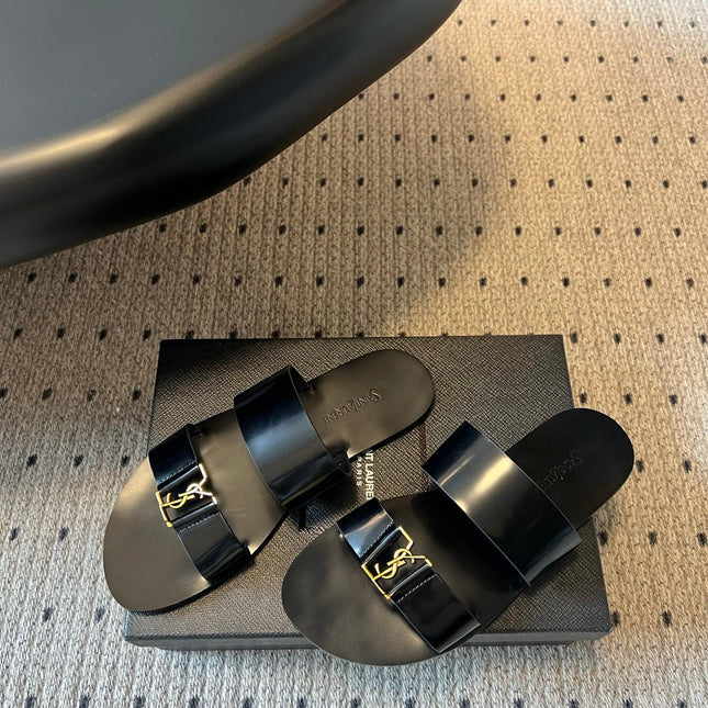 YSL 26S DOUBLE-STRAP SANDALS IN BLACK PATENT CALFSKIN