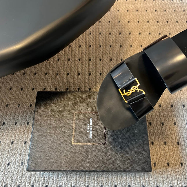 YSL 26S DOUBLE-STRAP SANDALS IN BLACK PATENT CALFSKIN