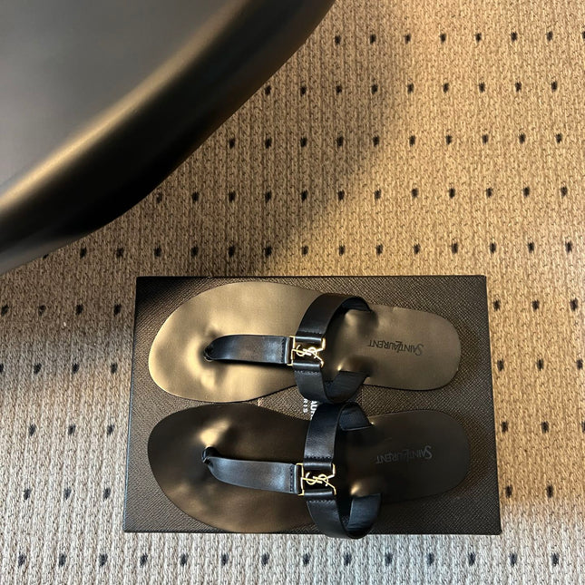 YSL 26S THONG SANDALS IN BLACK CALFSKIN