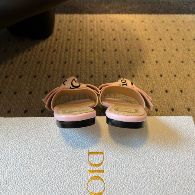 DIOR 26S DWAY SLIDE IN PINK FABRIC AND LAMBSKIN