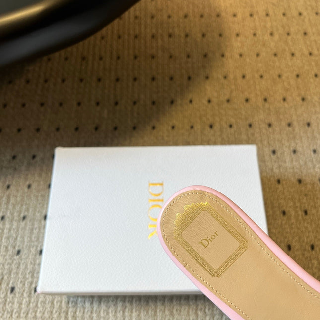 DIOR 26S DWAY SLIDE IN PINK FABRIC AND LAMBSKIN