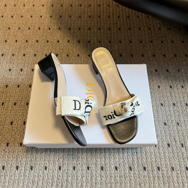 DIOR 26S HIGH-HEEL SANDALS 40 MM IN WHITE FABRIC AND  BLACK LAMBSKIN