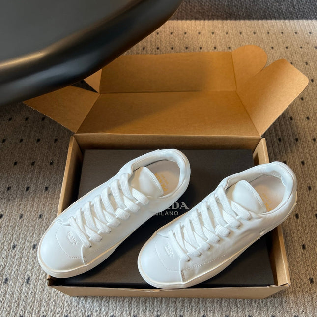PRADA 26S LACE UP SNEAKERS 40MM IN WHITE CALFSKIN