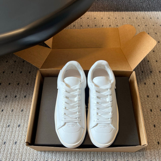 PRADA 26S LACE UP SNEAKERS 40MM IN WHITE CALFSKIN
