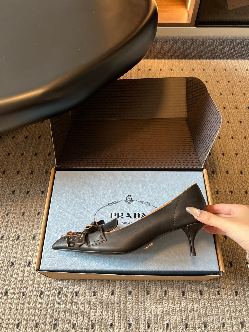 PRADA 26S POINTED TOE BOW FRINGE PUMPS 50MM IN BLACK CALFSKIN