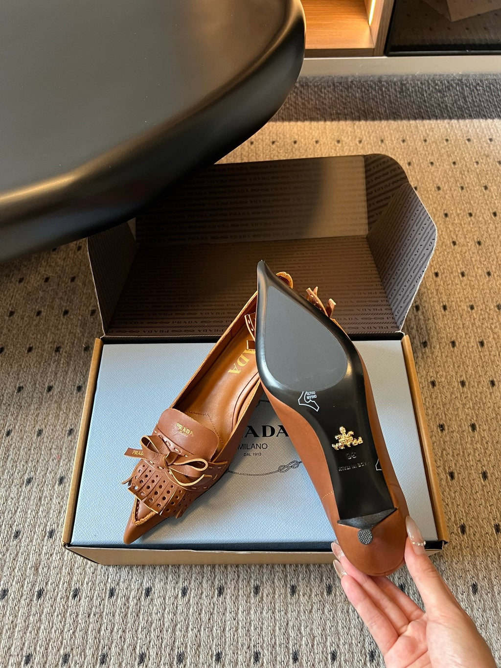 PRADA 26S POINTED TOE BOW FRINGE PUMPS 50MM IN CARAMEL BROWN CALFSKIN