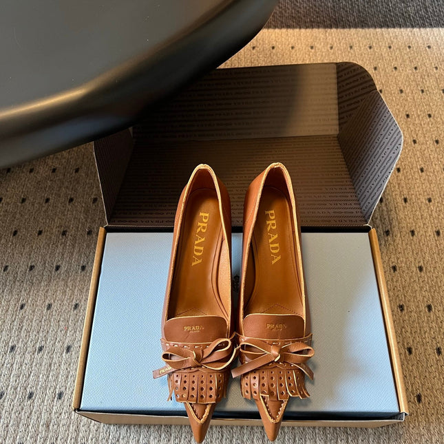 PRADA 26S POINTED TOE BOW FRINGE PUMPS 50MM IN CARAMEL BROWN CALFSKIN