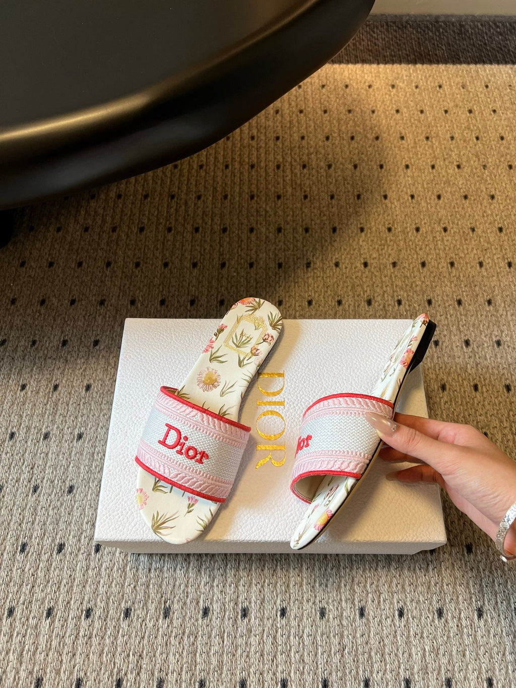 DIOR 26S SLIDES DWAY IN PINK RED EMBROIDERED CANVAS WITH LOGO & FLORAL PRINT FOOTBED