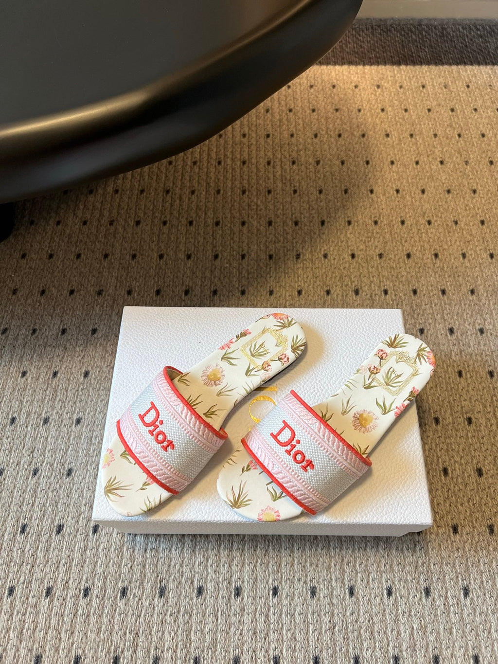 DIOR 26S SLIDES DWAY IN PINK RED EMBROIDERED CANVAS WITH LOGO & FLORAL PRINT FOOTBED