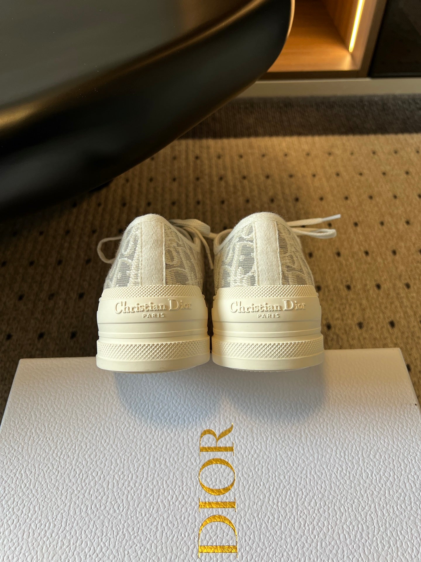 DIOR 26S LOW-TOP SNEAKER 50MM IN LIGHT GREY OBLIQUE EMBROIDERED CANVAS