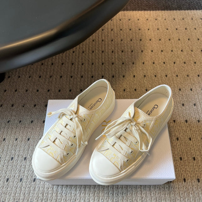 DIOR 26S LOW-TOP SNEAKER 50MM IN LIGHT YELLOW OBLIQUE EMBROIDERED CANVAS