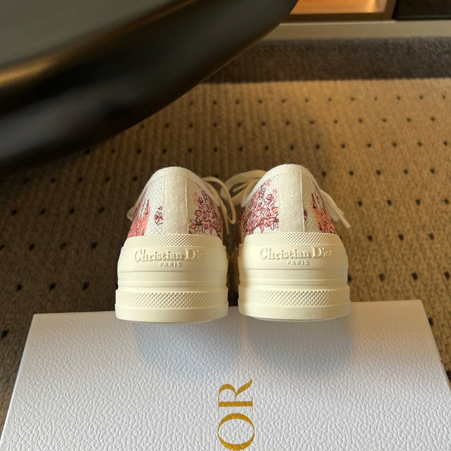 DIOR 26S LOW-TOP SNEAKER 50MM IN WHITE AND RED OBLIQUE EMBROIDERED CANVAS