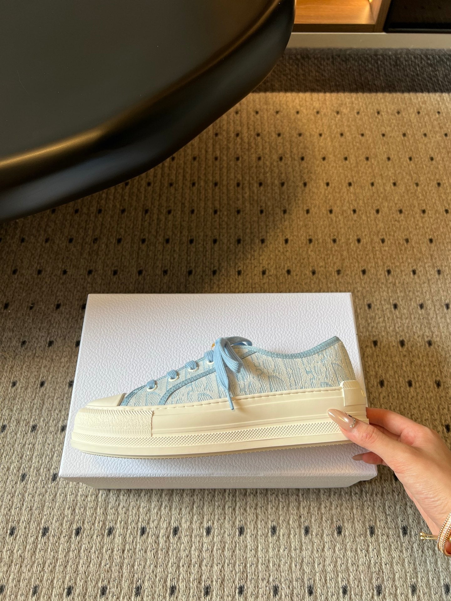 DIOR 26S LOW-TOP SNEAKER 50MM IN LIGHT BLUE OBLIQUE EMBROIDERED CANVAS