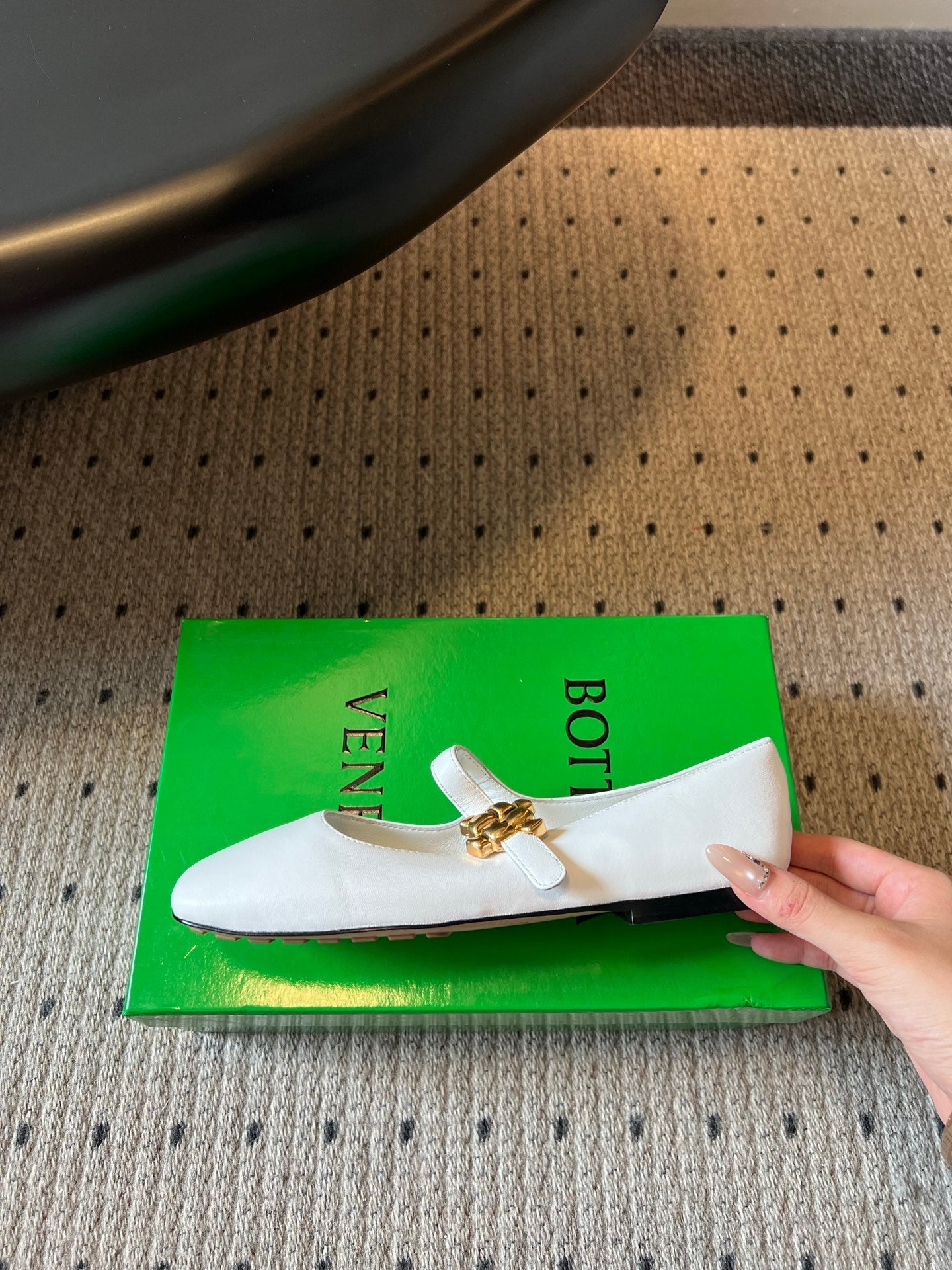 BOTTEGA VENETA 26S MARY JANE FLATS IN WHITE LAMBSKIN WITH GOLD HARDWARE