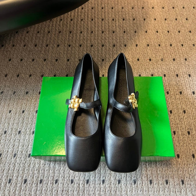 BOTTEGA VENETA 26S MARY JANE FLATS IN BLACK LAMBSKIN WITH GOLD HARDWARE