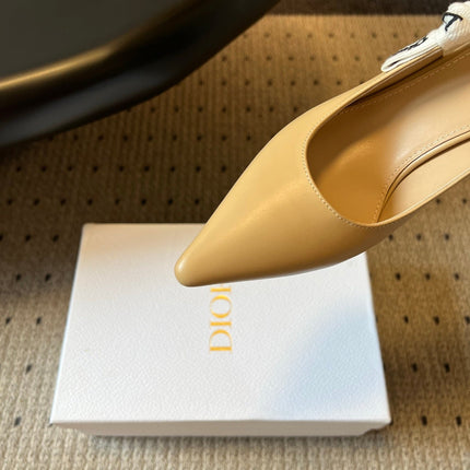 DIOR 26S POINTED-TOE PUMPS 95MM IN BEIGE CALFSKIN WITH J'ADIOR BOW