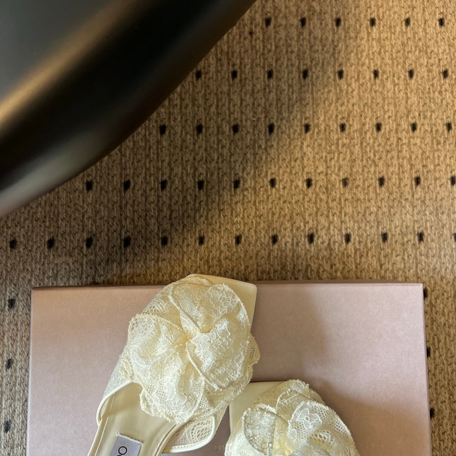 JIMMY CHOO 26S HIGH-HEEL SANDALS 70 MM IN CREAM WHITE LACE AND CALFSKIN