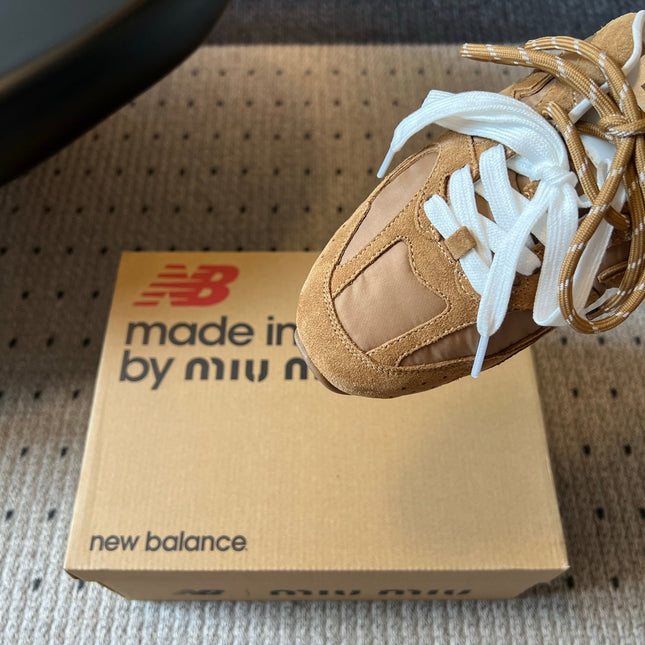 MIUMIU 26S SNEAKER MULES IN CAMEL BROWN SUEDE MIX FABRIC
