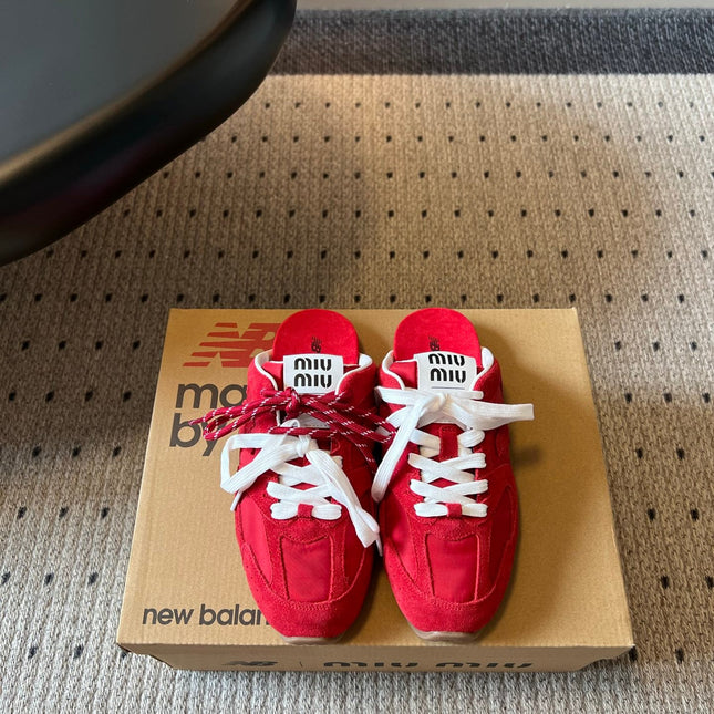 MIUMIU 26S SNEAKER MULES IN RED SUEDE MIX FABRIC