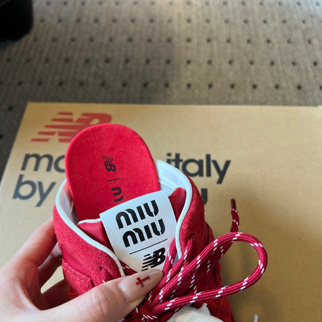 MIUMIU 26S SNEAKER MULES IN RED SUEDE MIX FABRIC