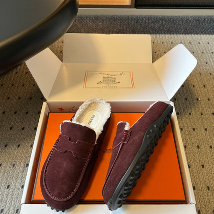 HM 26S DESTIN MULES IN DARK RED SUEDE