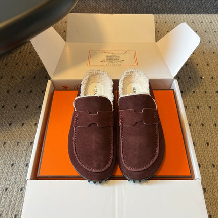 HM 26S DESTIN MULES IN DARK RED SUEDE