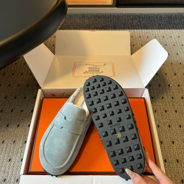 HM 26S DESTIN MULES IN PASTEL BLUE SUEDE