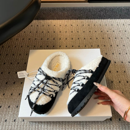 PRADA 26S WOVEN MULES IN IVORY WOOL AND BLACK SUEDE