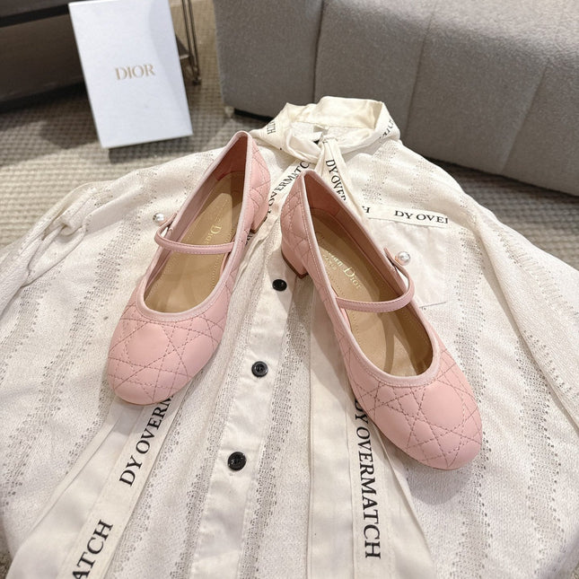 DIOR 26S MARY JANE PUMPS IN LIGHT PINK LAMBSKIN PEARL-ADORNED STRAP