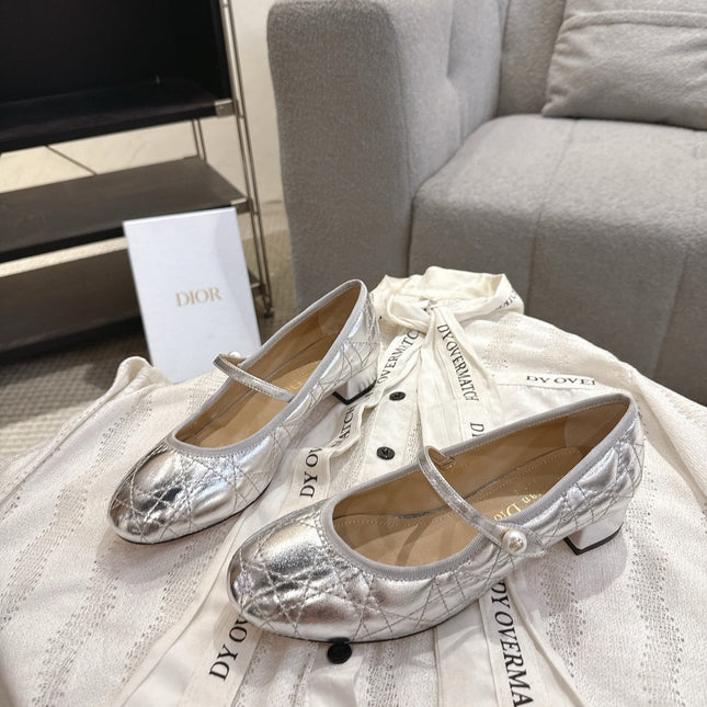 DIOR 26S MARY JANE PUMPS IN SILVER LAMBSKIN PEARL-ADORNED STRAP