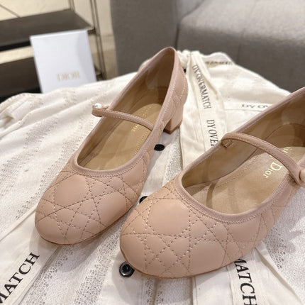 DIOR 26S MARY JANE PUMPS IN NUDE LAMBSKIN PEARL-ADORNED STRAP